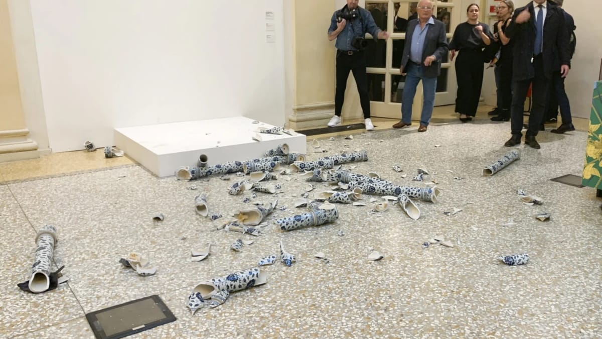 Ai Weiwei Sculpture Destroyed by Vandal in Bologna