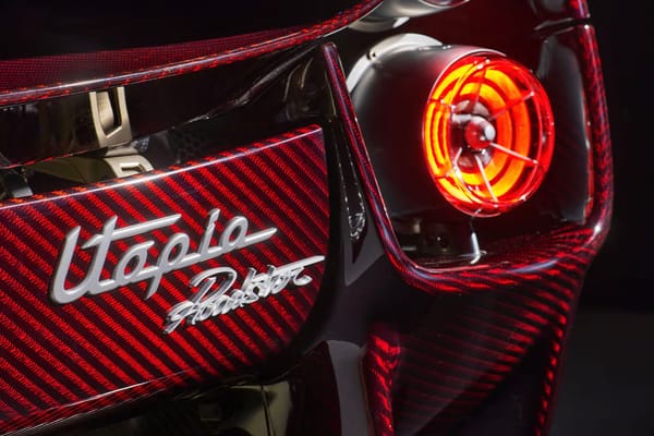 Pagani Reveals the V12 Utopia Roadster